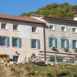 Casa Oltraval B&B
