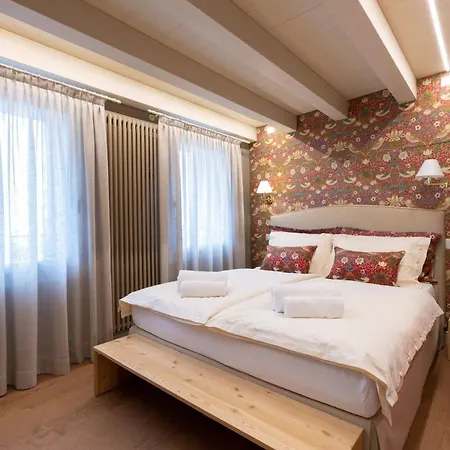 Casa Oltraval فندق مبيت وإفطار فالدوبياديني