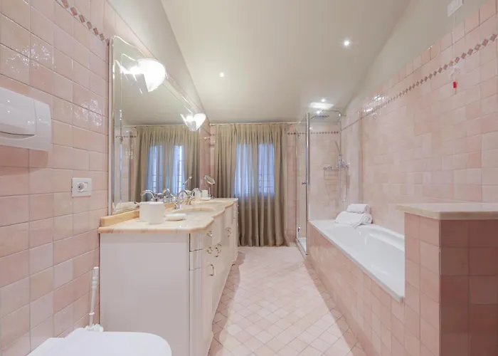 Bed & Breakfast Casa Oltraval