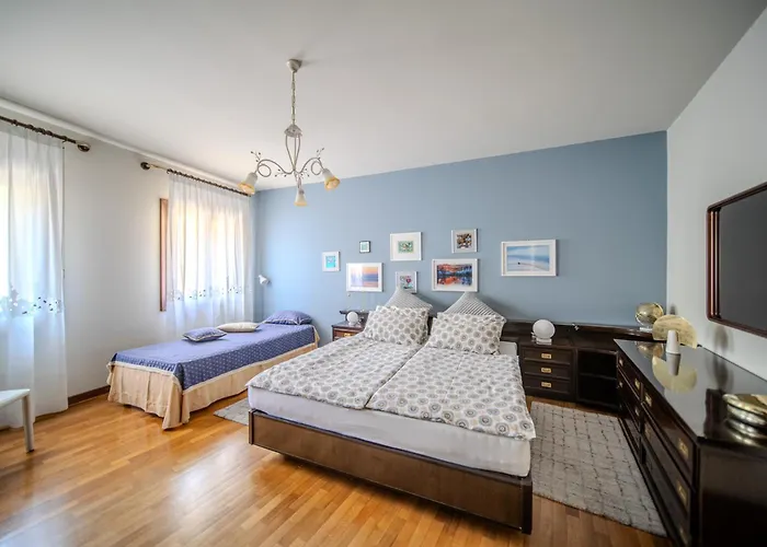 Casa Oltraval Bed and breakfast