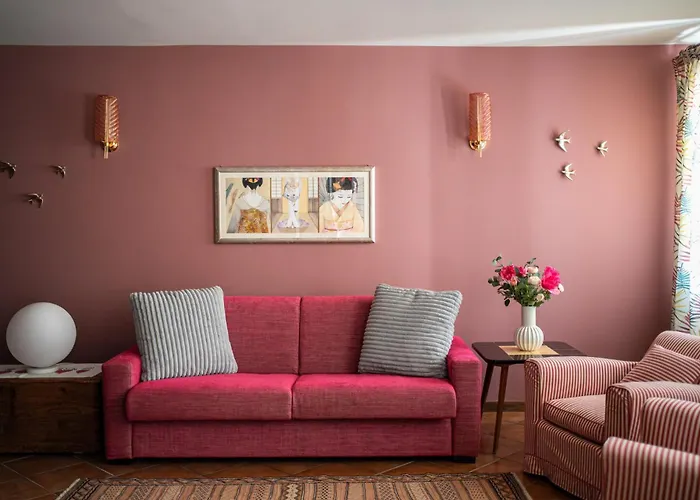 Casa Oltraval Bed & Breakfast 3*