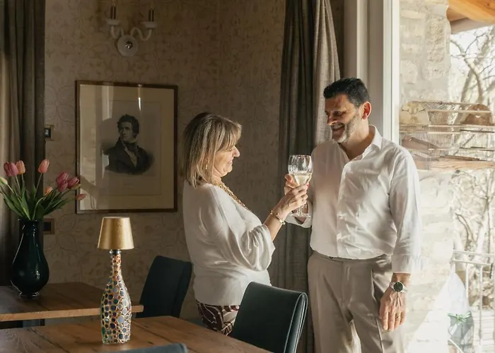 Bed & Breakfast Casa Oltraval 3*